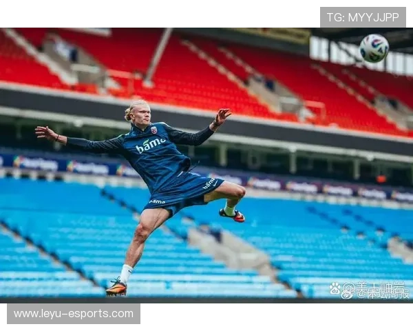 哈兰德火力全开，曼城前锋剑指2026世界杯金靴