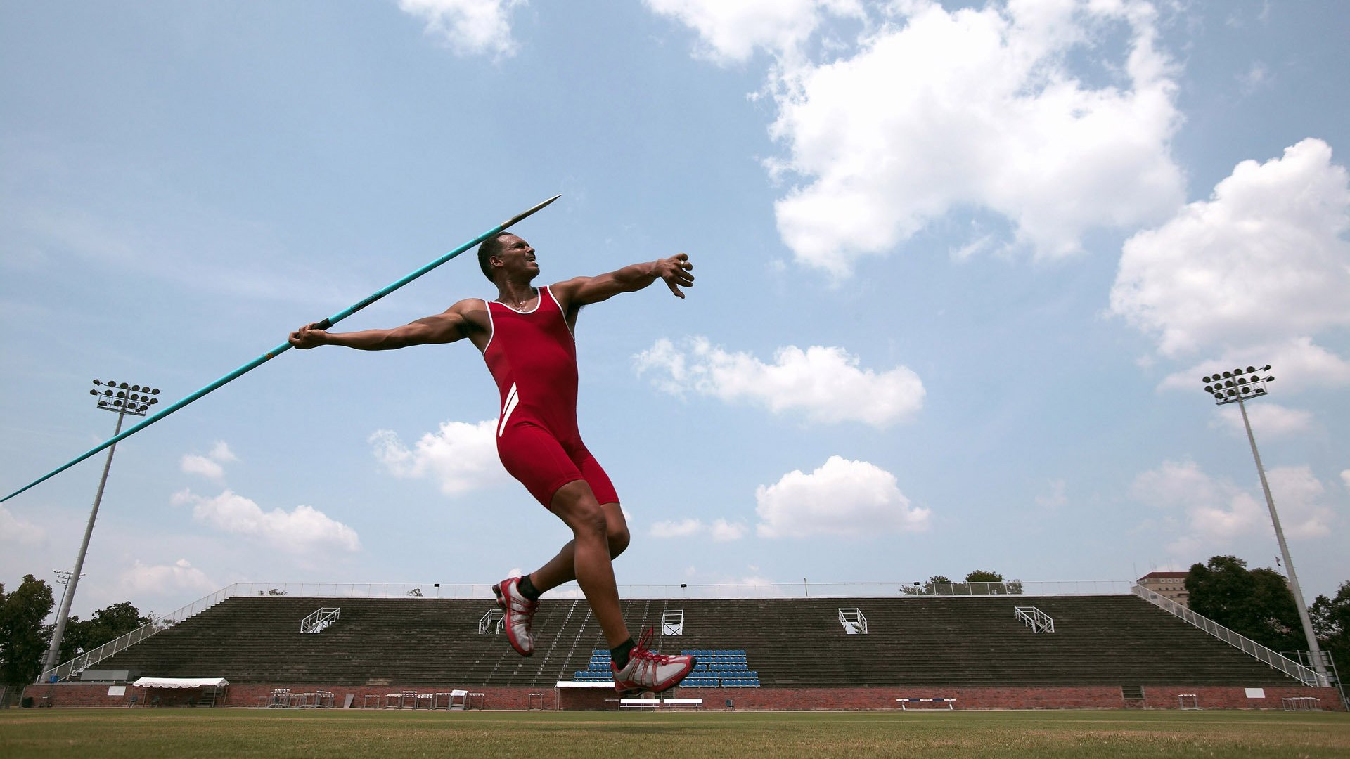 决赛现场聚焦卢卡·乌兰多表现，卢卡多少岁了
